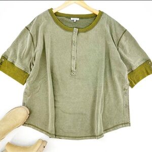 Boutique White Birch top